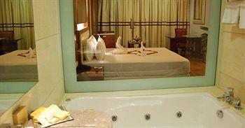 The Victoria Grand Hotel & Spa Kasauli Luaran gambar