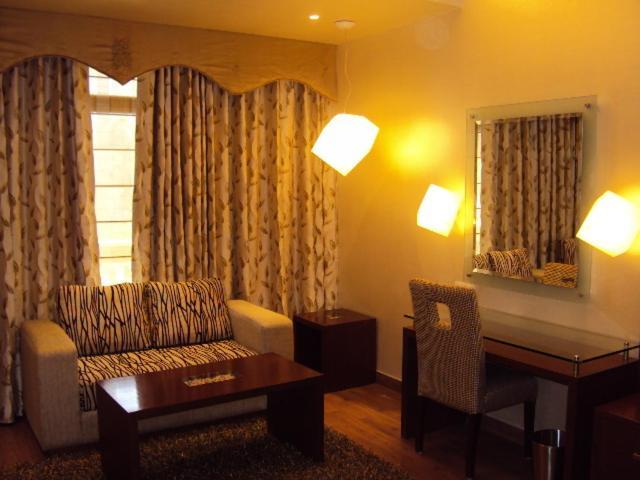 The Victoria Grand Hotel & Spa Kasauli Luaran gambar